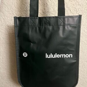 Lululemon Baby Blue and Dark Green Reusable Tote Bags! NEW